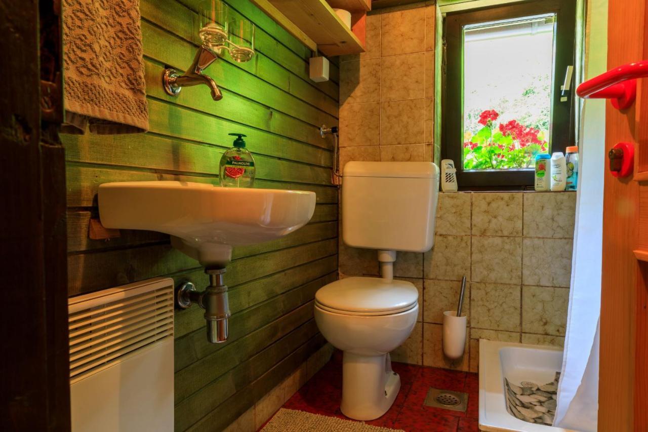 Fairytale Cottage - Peaceful Getaway Near Bled زغورنجي المظهر الخارجي الصورة